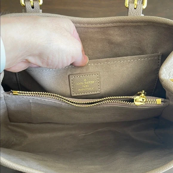 LOUIS VUITTON BABYLONE TOTE PM IN TAUPE - Picture 3 of 13